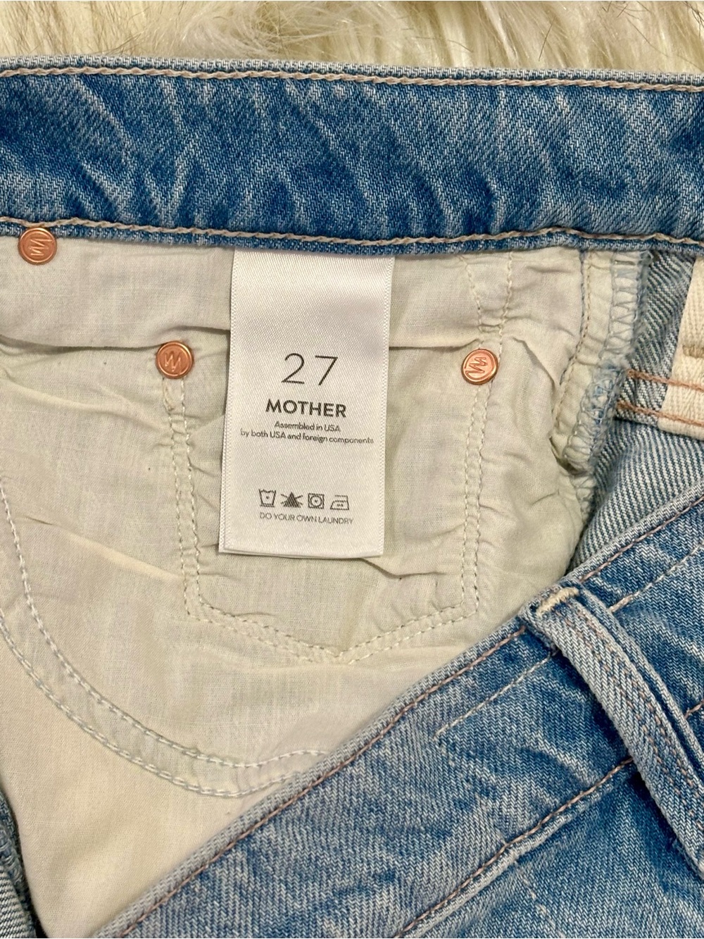 NWT MOTHER The Extra Mile Cutoff Short Head Rush Light Blue SZ 27 RV $238 - Picture 14 of 16